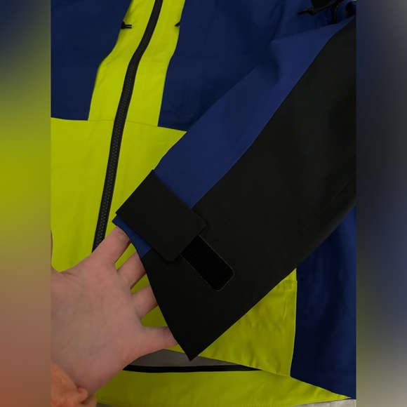 NWT Nike ACG gore-tex jacket - Picture 8 of 16